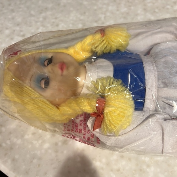 Swiss Miss Vintage Doll - Picture 3 of 7